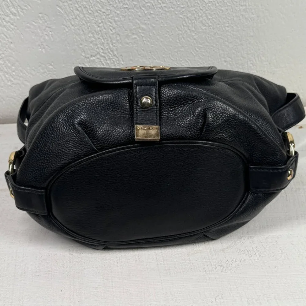 Michael Kors Black Leather Hobo Shoulder Bag Gold MK Logo Zip Top Medium